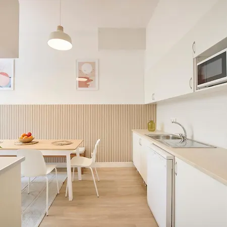 Vendégház Double & Suite, Marques De Pombal, 1min Metro *