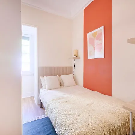 Vendégház Double & Suite, Marques De Pombal, 1min Metro Lisboa