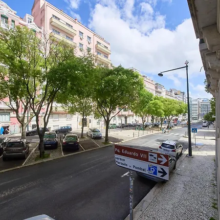 Double & Suite, Marques De Pombal, 1min Metro * 리스본